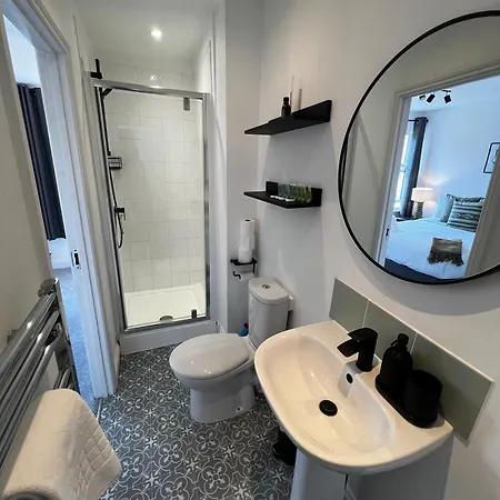 Central Chic 3 Bed, Great Location Winchester Exterior photo