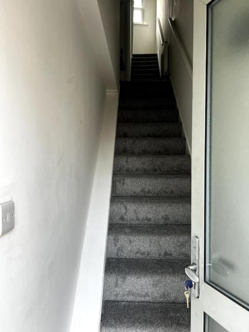 Chic 3 Bed, Great Location * Winchester