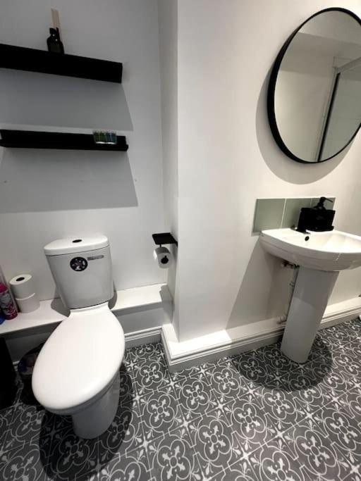 Apartment Chic 3 Bed, Great Location *